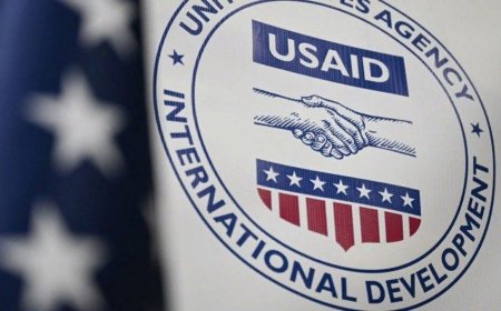 Tramp USAID-in fəaliyyətini dələduzluq kimi xarakterizə edib