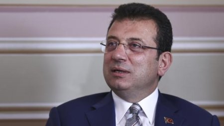 CHP İmamoğlununun prezidentliyə namizədliyini elan etdi CHP İmamoğlununun prezidentliyə namizədliyini elan etdi
