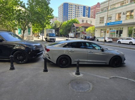Piyadalar nə etsin: UÇSUNLARMI? Piyadalar nə etsin: UÇSUNLARMI?
